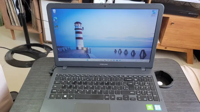 Notebook Samsung i5 GPU NVIDIA
