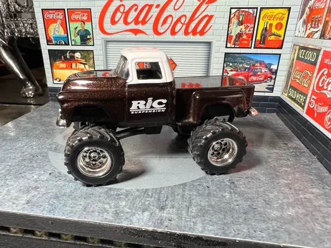 Chevy Apache Jada Toys 1/64