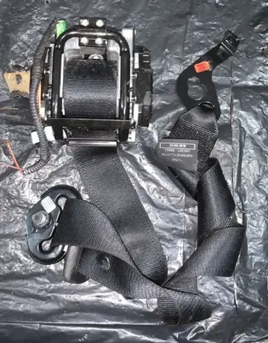 Cinto com airbag cobalt 2019 lado esquerdo