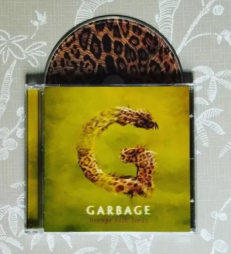 Garbage - Strange Little Birds CD