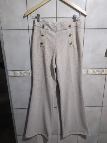 Calça feminina