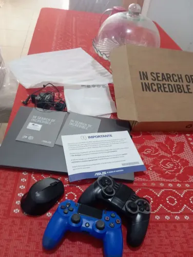 Asus novo na caixa
