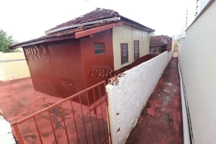 Casa para alugar no centro de Londrina - Vila Brasil