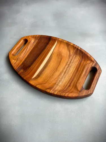 Tabua de Servir tipo Gamela em Madeira Teca - P 29x19cm