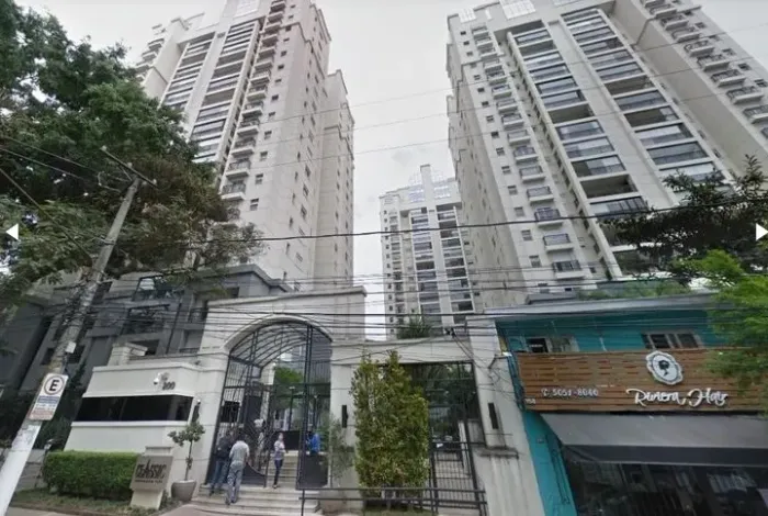 Apartamento para aluguel com 140 metros quadrados com 3 quartos em Indianópolis - São Paul