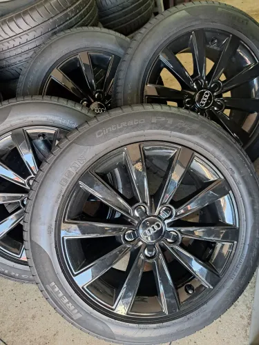 Jogo de Rodas Originais Audi A3 Aro 16 furação 5x112