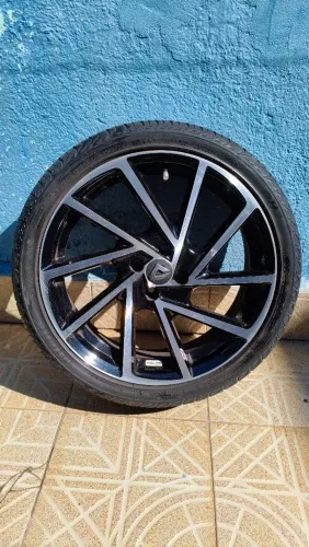 Jogo de rodas Rseven Volcano aro 18
