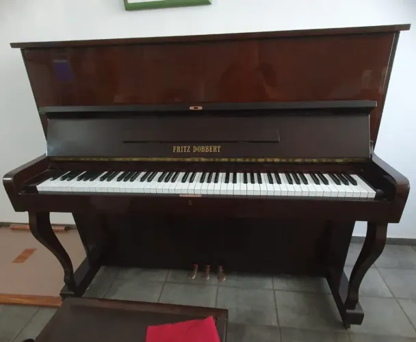 Piano Fritz Dobbert