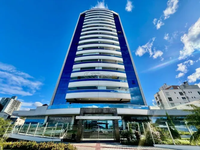APARTAMENTO ALTO PADRÃO A VENDA NO ESTREITO - HAMILTON ARAUJO - 3 SUÍTES - BEIRA MAR - CON