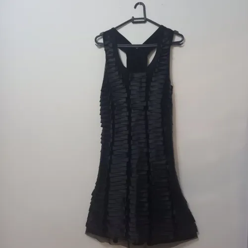 Vestido preto elegante