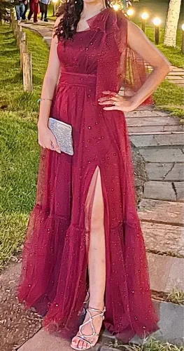 Vestido De Festa Marsala Tule Com Brilho