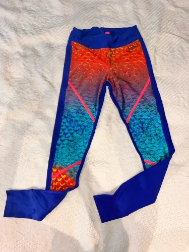 Legging Track & Field Estampada Colorida - Fitness e Casual