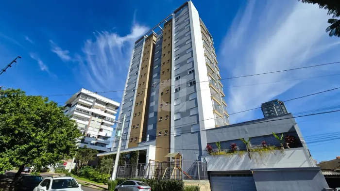 Apartamento novo com 2 dormitórios e box duplo no bairro Jardim América