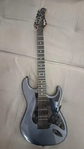 Guitarra Tagima Sixmart Strato HSS com efeitos