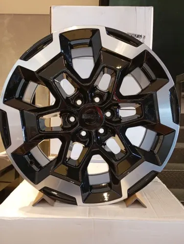 Roda R18 Nissan 6x114