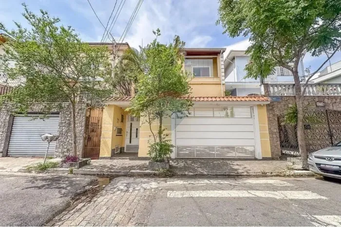 Sobrado 3 dormitorios para locação Vila Nivi