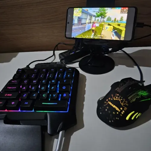  Kit Gamer Mobilador RGB  - Teclado, Mouse, Hub , Cabo Otg e Suporte de Celular