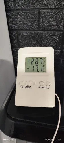 2 Termômetros  Digitais