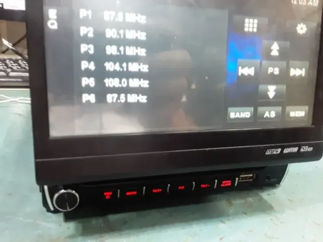Retratil H-buster com bluetooth no Auxiliar