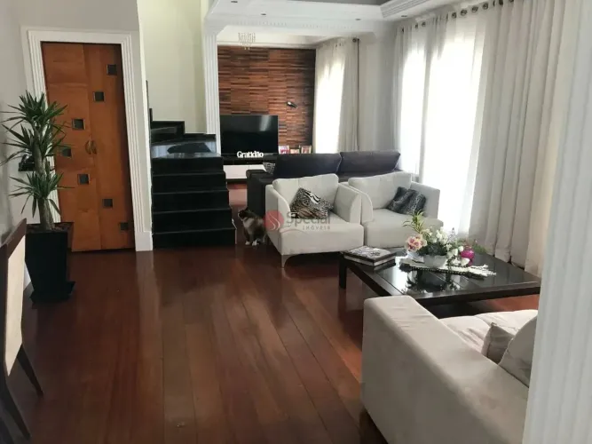 Cobertura no Tatuapé com 324,00 m, proximo ao Hospital São Luiz.
