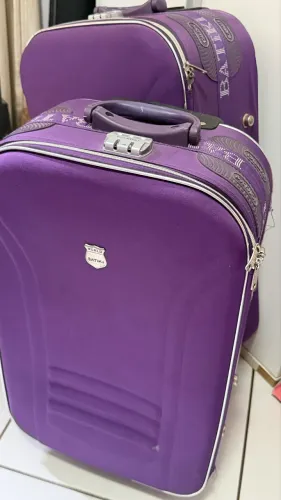 Mala de viagem grande e média