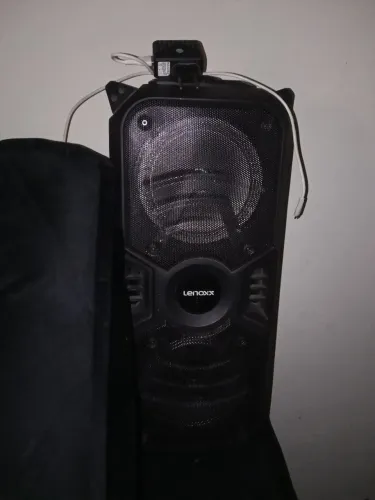 Caixa de som Lenox potente bluetooth