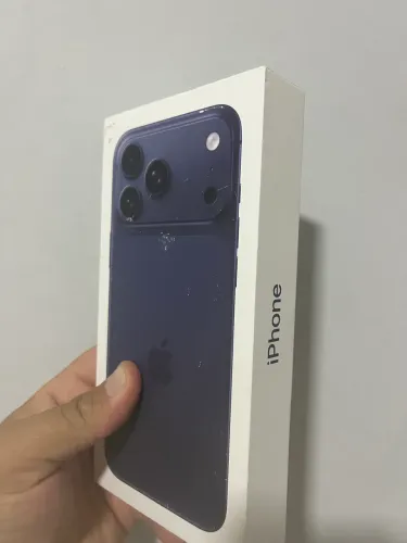 IPHONE 17 PRO MAX 256 LACRADO