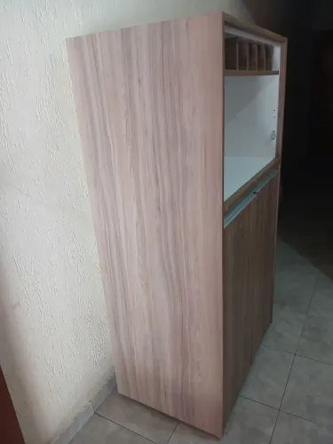 ARMÁRIO MULTI USO