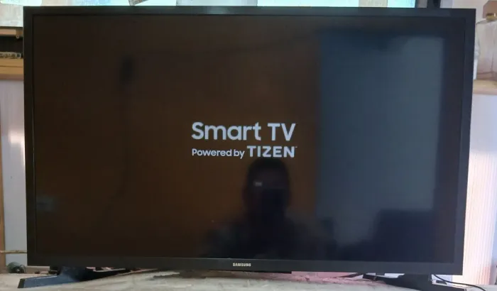 Tv Samsung tizen 32 nova completa