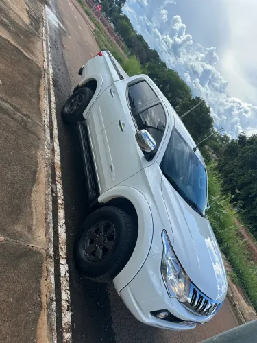 Mitsubishi L200 Triton Sport HPE 2.4 CD Diesel Aut. 2018