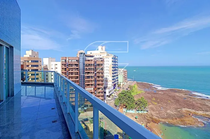 Imóvel para venda possui 268 metros quadrados com 3 quartos em Centro - Guarapari - ES