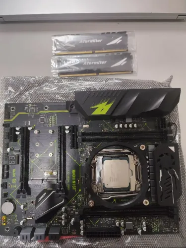 Kit DDR-4 com placa Mãe + Processador Intel Xeon + 16Gb de Ram 
