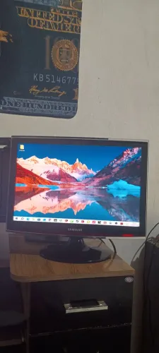 Monitor Samsung 20 polegadas
