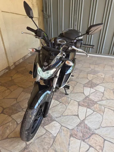 Yamaha Fazer 250