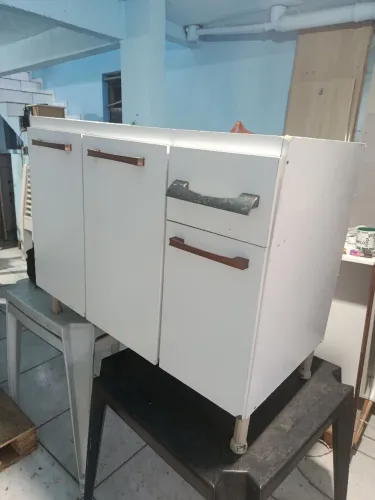 Armário balcão de cozinha 1m 3pts 1gav em Boa condição!