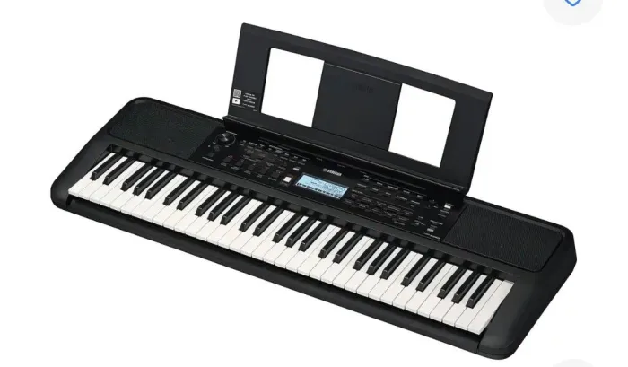 Yamaha PSR E383