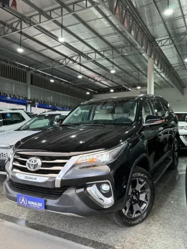 Toyota Hilux SW4 SRX Diamo. 4X4 2.8 TB DIE AUT 2019