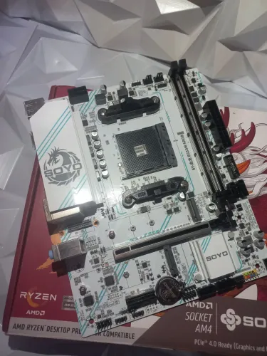 placa-mãe B550m white