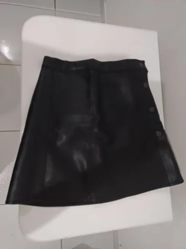 Saia couro legítimo (não é courino)
