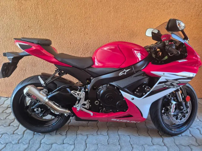 SRAD 600 Importada.  