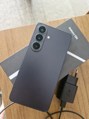 SANSUNG S26 512GB 3 meses de uso