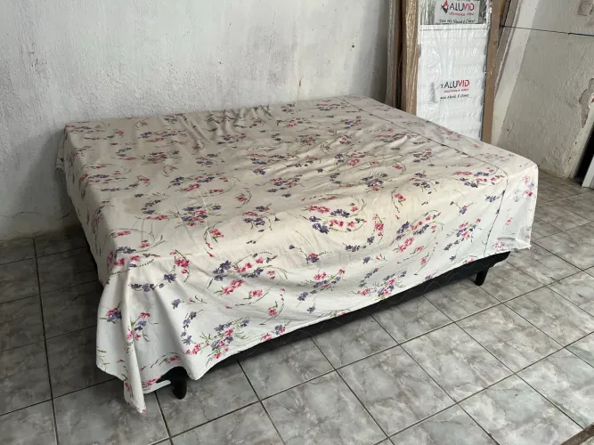 Cama box casal