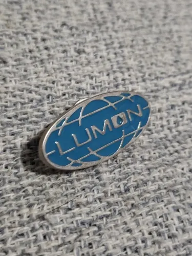 pin lumon série ruptura - metálico apple tv+ ccxp broche - oficial
