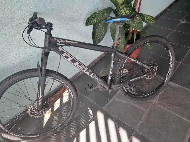 Bike  GTS M1