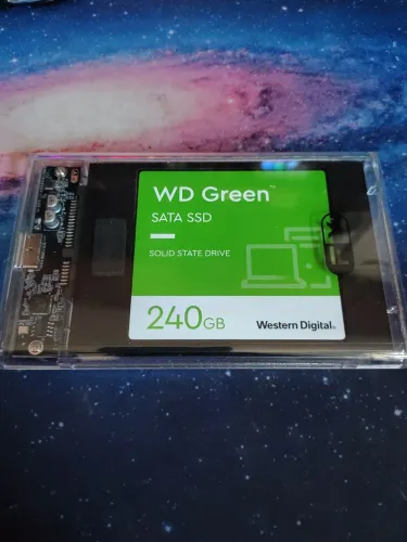 SSD 240 Gb WD Green com case externa