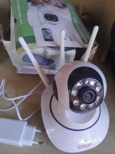 Câmera Wi-Fi IP