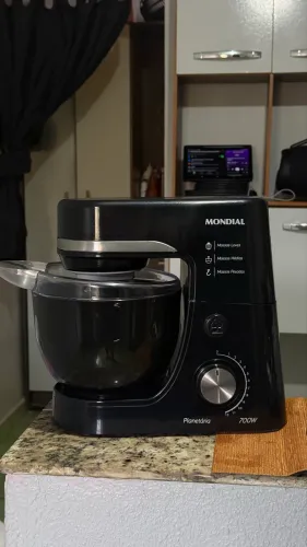 Batedeira Planetária Mondial 700W