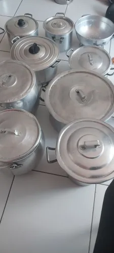 Panelas, vendo separadas também.