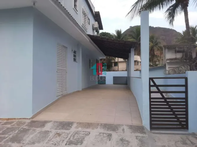 Vargem Pequena | Casa de Rua 2 quartos, sendo 1 suite