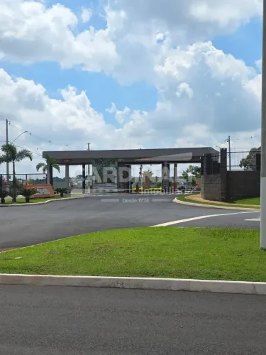 Terreno Condomínio em São Carlos